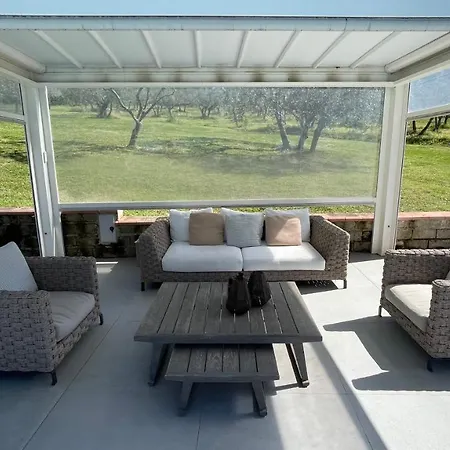 مزرعة للإقامة Casale Carla *