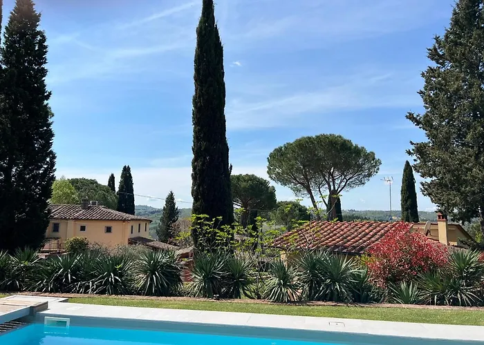 Casale Carla مزرعة للإقامة *