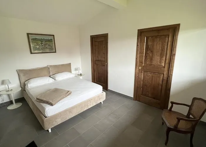 Casale Carla مزرعة للإقامة إمبرونيتا