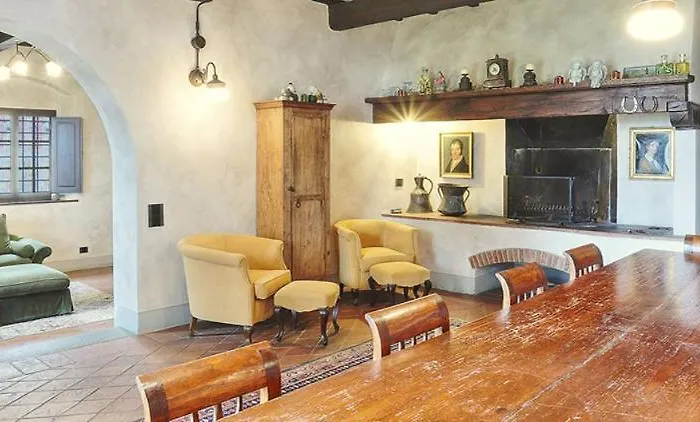 مزرعة للإقامة Casale Carla