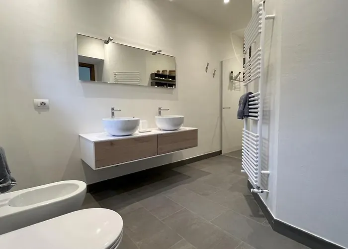 Casale Carla مزرعة للإقامة إمبرونيتا